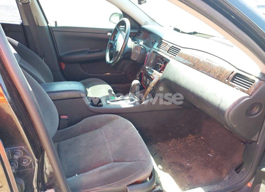 Photo 5 of 2012 Chevrolet Impala LS (VIN 2G1WA5E38C1306100)