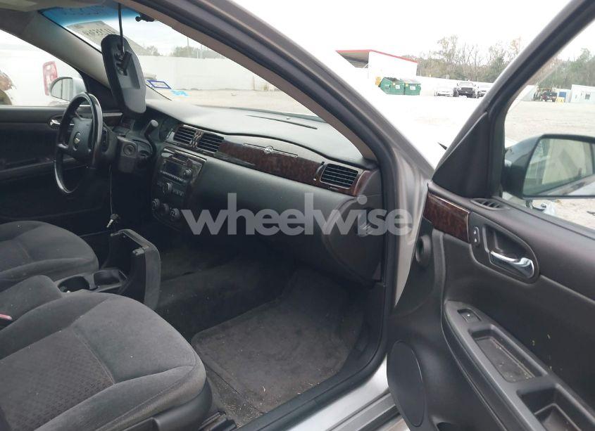 Photo 5 of 2012 Chevrolet Impala LS (VIN 2G1WA5E39C1262219)