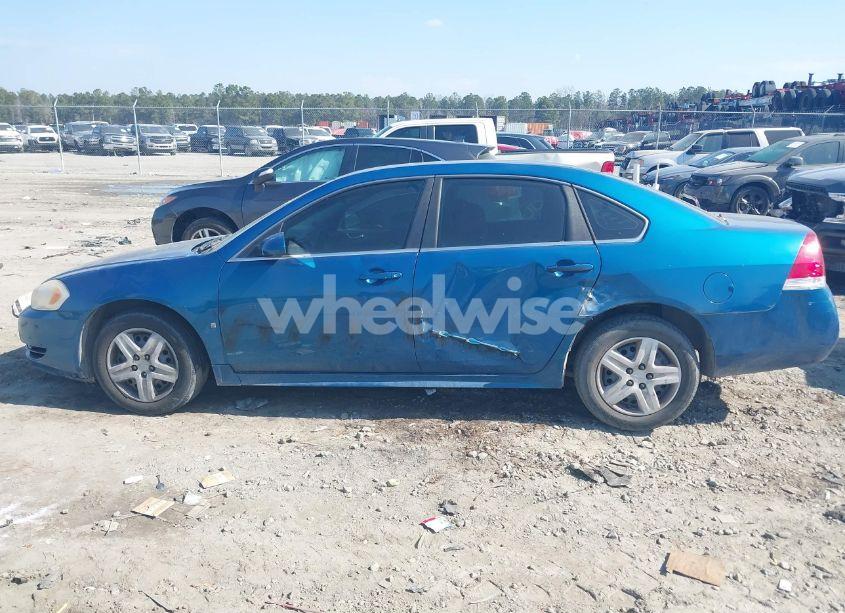 Photo 13 of 2010 Chevrolet Impala LS (VIN 2G1WA5EK0A1103089)