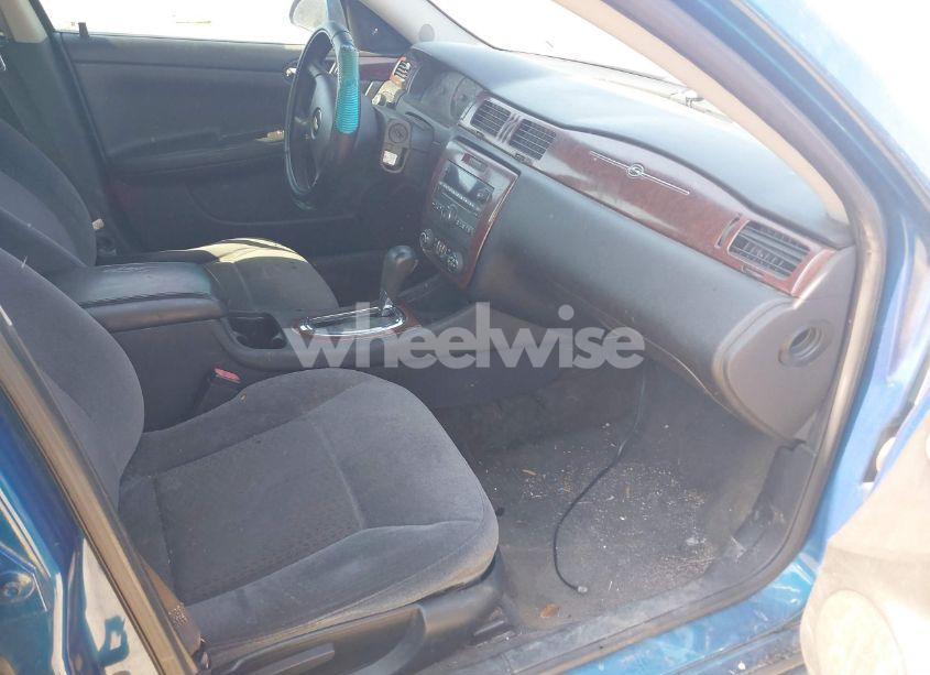 Photo 5 of 2010 Chevrolet Impala LS (VIN 2G1WA5EK0A1103089)