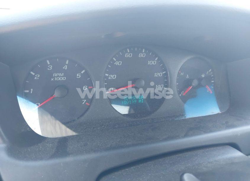 Photo 7 of 2010 Chevrolet Impala LS (VIN 2G1WA5EK0A1103089)