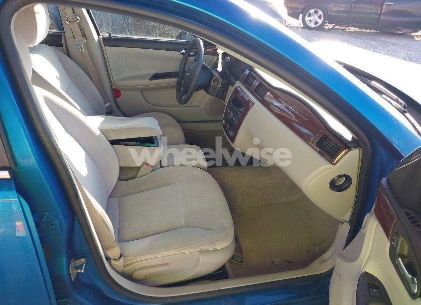 Photo 5 of 2010 Chevrolet Impala LS (VIN 2G1WA5EK0A1135864)