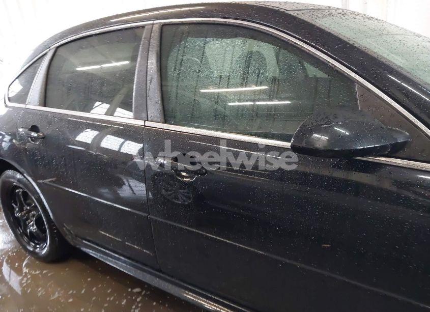 Photo 13 of 2010 Chevrolet Impala LS (VIN 2G1WA5EK0A1211566)