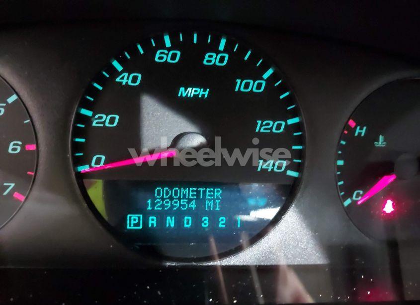 Photo 15 of 2010 Chevrolet Impala LS (VIN 2G1WA5EK0A1211566)