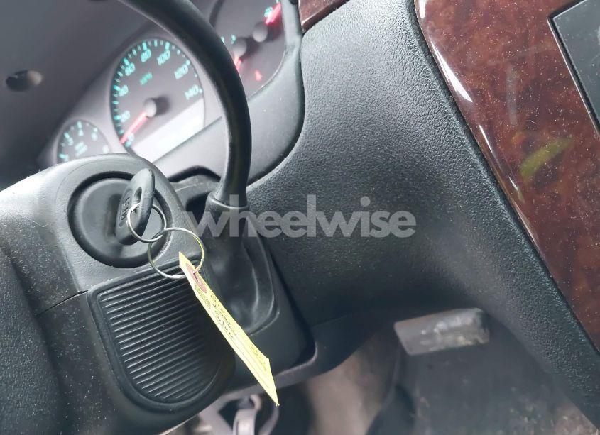 Photo 11 of 2011 Chevrolet Impala LS (VIN 2G1WA5EK0B1125921)