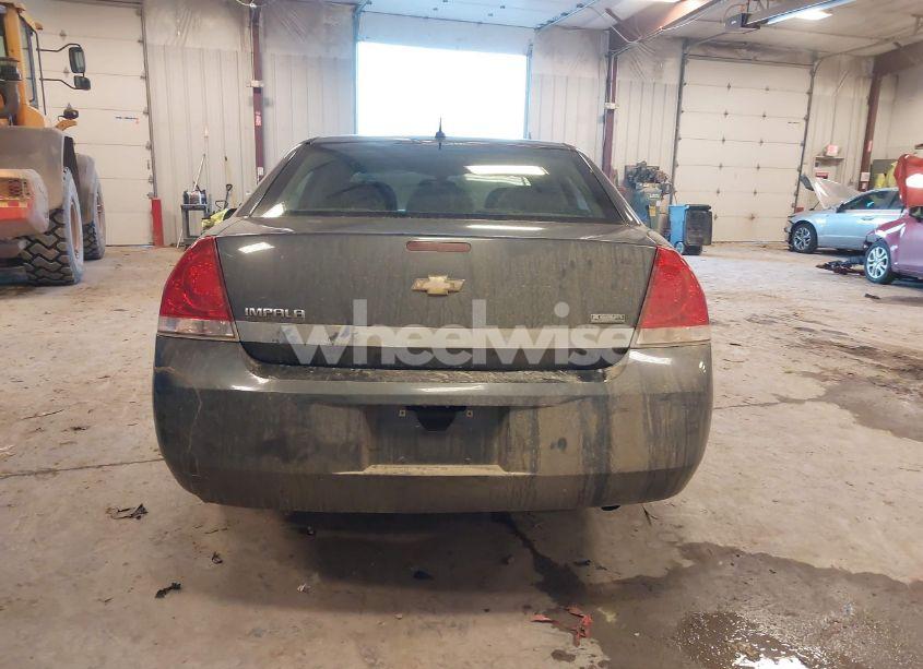 Photo 16 of 2011 Chevrolet Impala LS (VIN 2G1WA5EK0B1165061)
