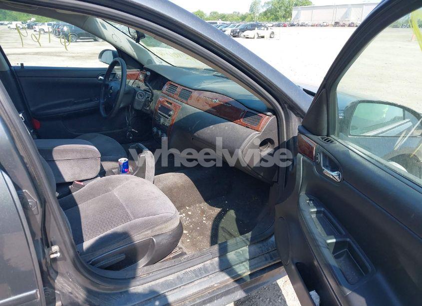 Photo 5 of 2011 Chevrolet Impala LS (VIN 2G1WA5EK0B1165061)