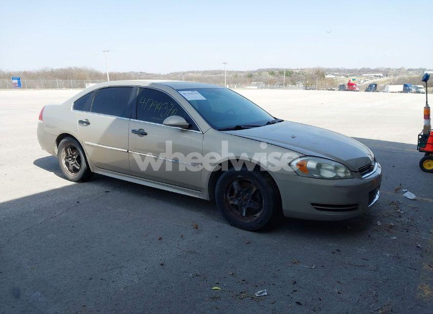 2010 Chevrolet Impala LS (VIN 2G1WA5EK1A1256192) main photo