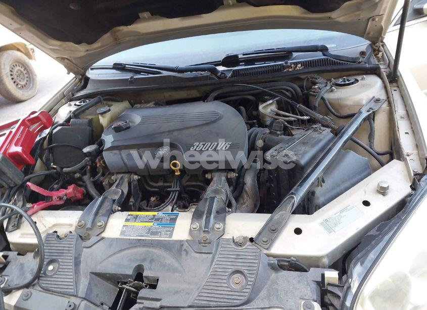 Photo 10 of 2010 Chevrolet Impala LS (VIN 2G1WA5EK1A1256192)