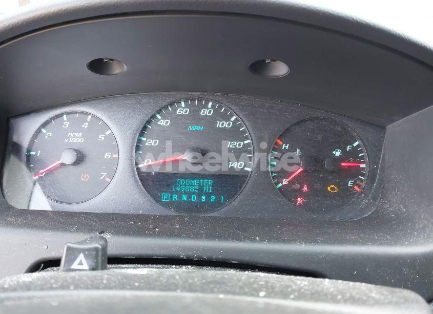 Photo 7 of 2010 Chevrolet Impala LS (VIN 2G1WA5EK1A1256192)