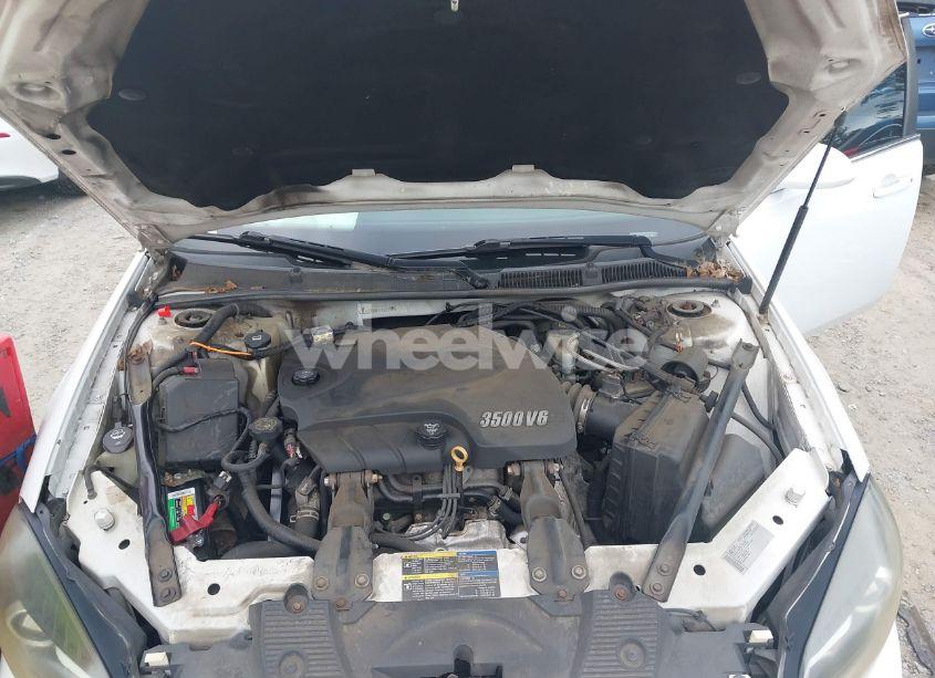 Photo 10 of 2010 Chevrolet Impala LS (VIN 2G1WA5EK1A1263949)