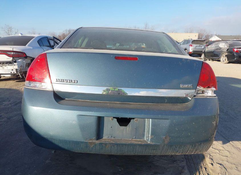 Photo 16 of 2010 Chevrolet Impala LS (VIN 2G1WA5EK4A1101880)