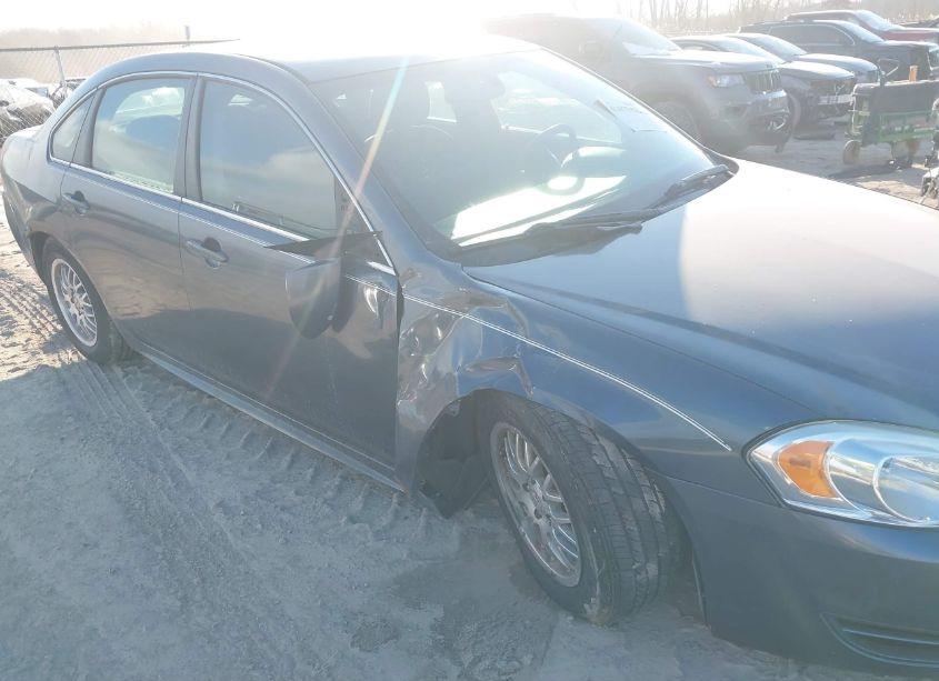 Photo 6 of 2010 Chevrolet Impala LS (VIN 2G1WA5EK4A1101880)