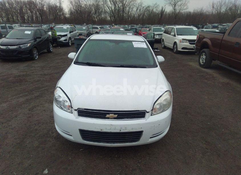 Photo 12 of 2010 Chevrolet Impala LS (VIN 2G1WA5EK4A1115956)