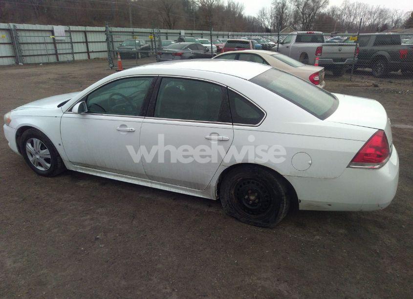 Photo 14 of 2010 Chevrolet Impala LS (VIN 2G1WA5EK4A1115956)