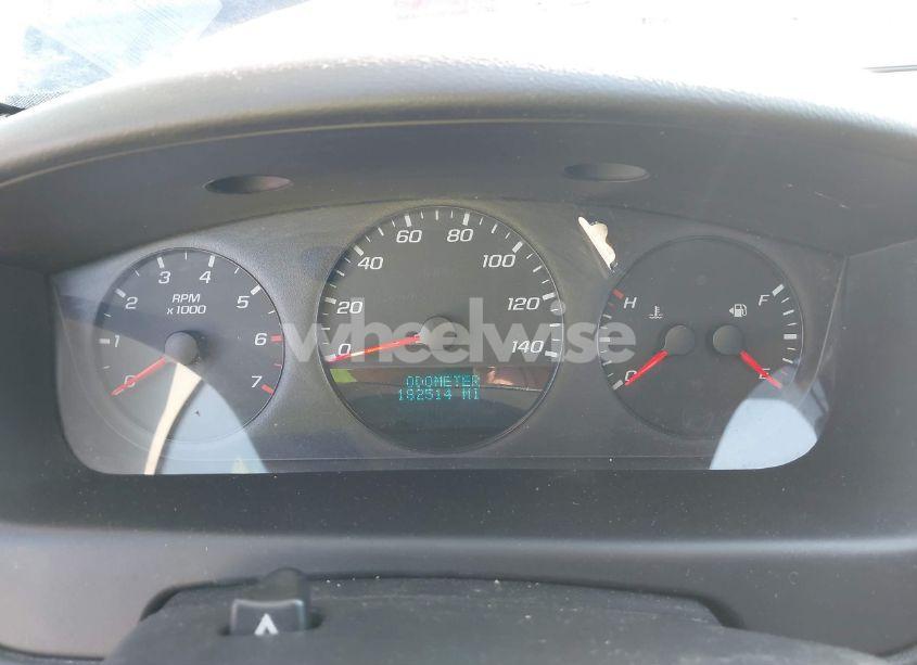 Photo 7 of 2010 Chevrolet Impala LS (VIN 2G1WA5EK4A1220609)