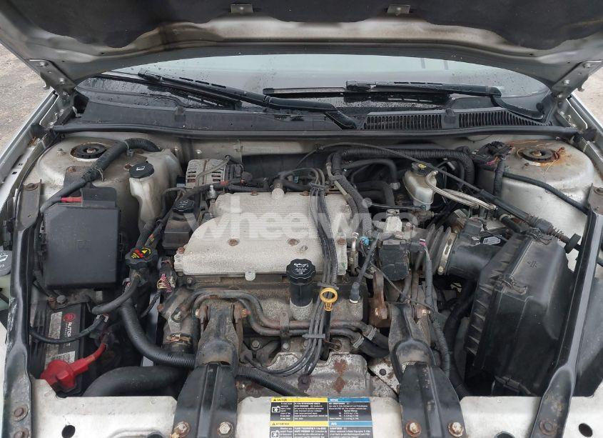 Photo 10 of 2010 Chevrolet Impala LS (VIN 2G1WA5EK5A1104027)