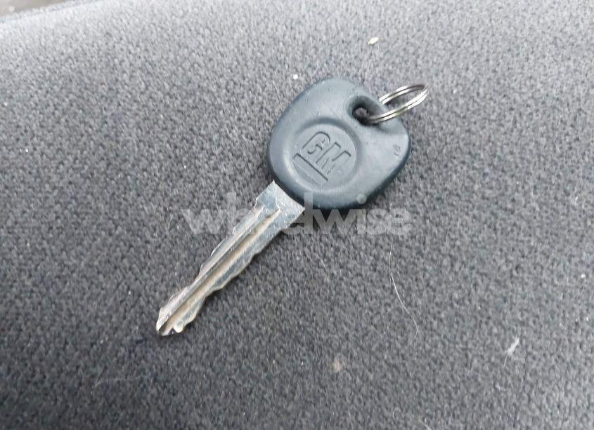 Photo 11 of 2010 Chevrolet Impala LS (VIN 2G1WA5EK5A1104027)