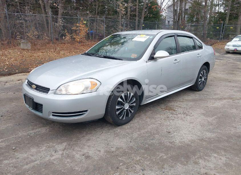 Photo 2 of 2010 Chevrolet Impala LS (VIN 2G1WA5EK5A1104027)