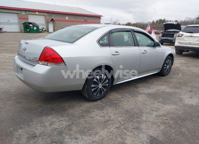 Photo 4 of 2010 Chevrolet Impala LS (VIN 2G1WA5EK5A1104027)