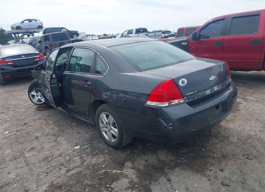 Photo 3 of 2010 Chevrolet Impala LS (VIN 2G1WA5EK5A1113147)