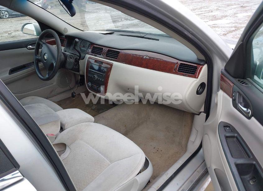 Photo 5 of 2010 Chevrolet Impala LS (VIN 2G1WA5EK5A1147234)