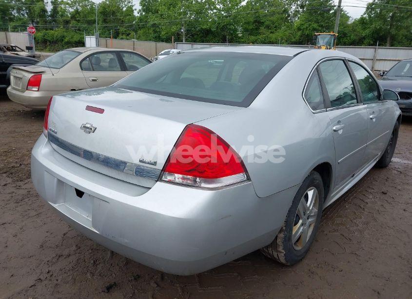 Photo 4 of 2010 Chevrolet Impala LS (VIN 2G1WA5EK5A1150053)