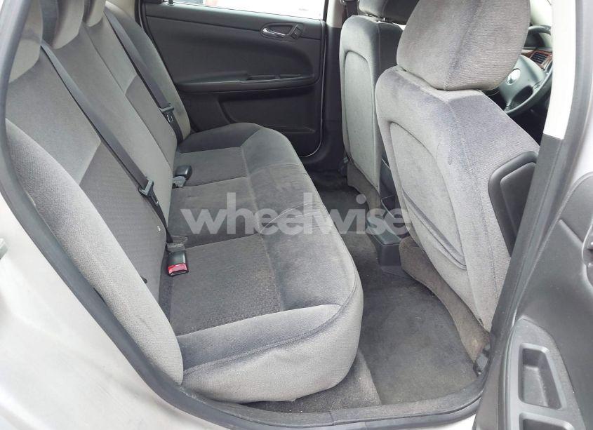 Photo 8 of 2010 Chevrolet Impala LS (VIN 2G1WA5EK5A1150053)