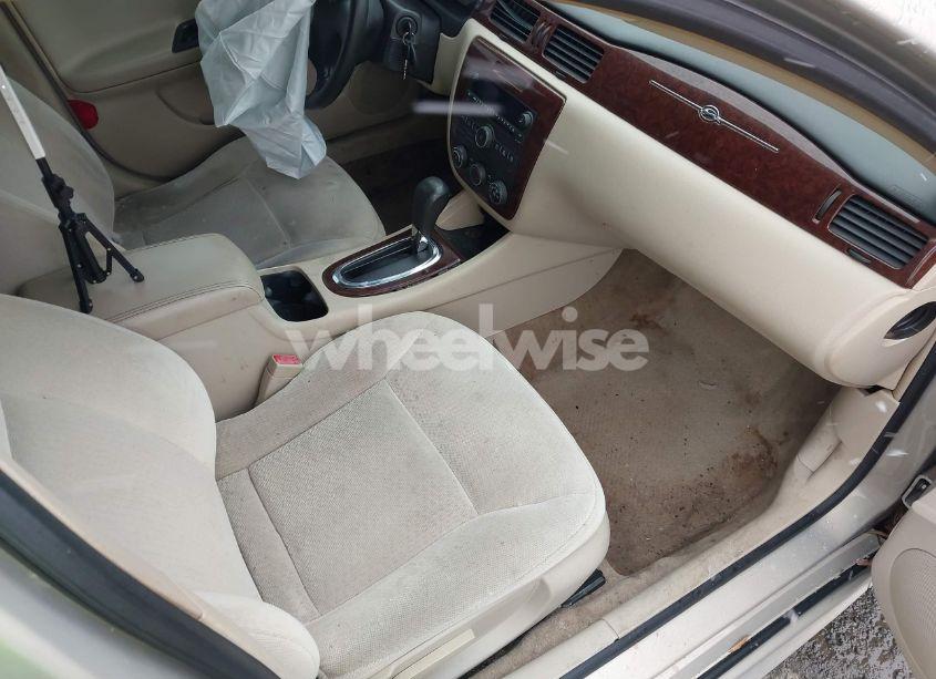 Photo 5 of 2011 Chevrolet Impala LS (VIN 2G1WA5EK5B1134209)