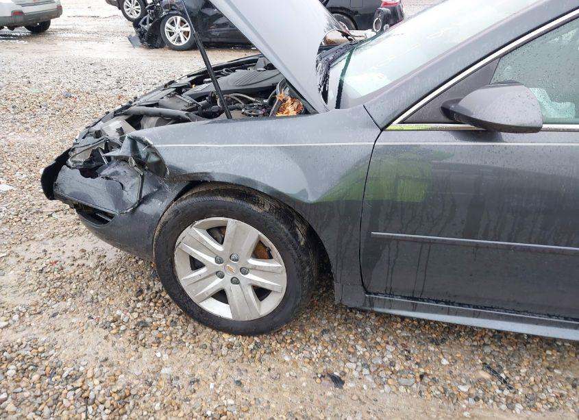 Photo 6 of 2011 Chevrolet Impala LS (VIN 2G1WA5EK5B1138485)