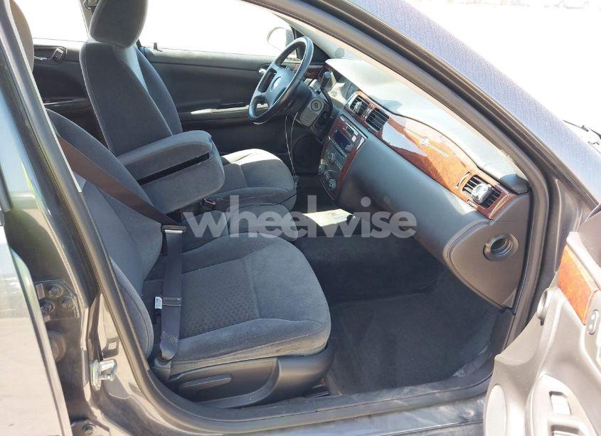 Photo 5 of 2011 Chevrolet Impala LS (VIN 2G1WA5EK5B1287916)