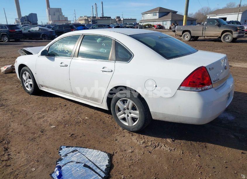 Photo 3 of 2010 Chevrolet Impala LS (VIN 2G1WA5EK6A1120009)
