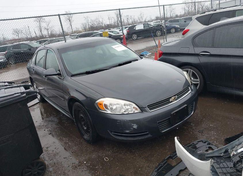 2010 Chevrolet Impala LS (VIN 2G1WA5EK6A1152541) main photo