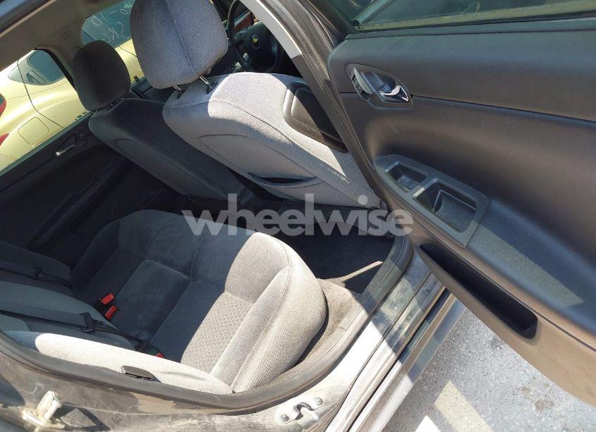 Photo 8 of 2011 Chevrolet Impala LS (VIN 2G1WA5EK6B1116656)