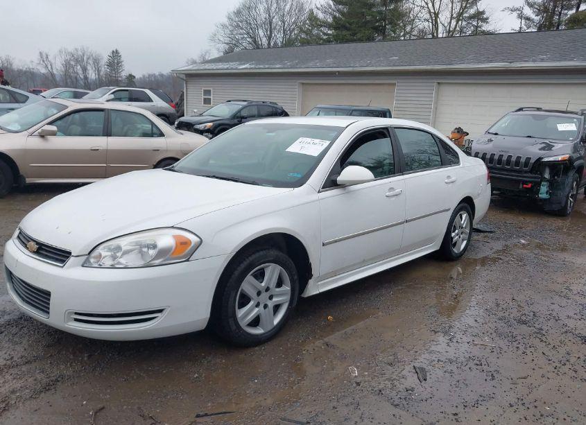 Photo 2 of 2010 Chevrolet Impala LS (VIN 2G1WA5EK9A1151027)