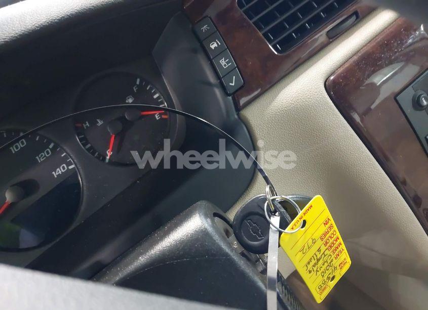 Photo 11 of 2010 Chevrolet Impala LS (VIN 2G1WA5EK9A1204972)