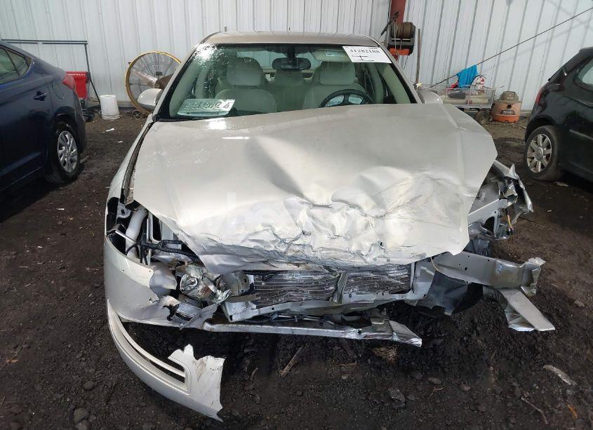 Photo 6 of 2010 Chevrolet Impala LS (VIN 2G1WA5EK9A1204972)