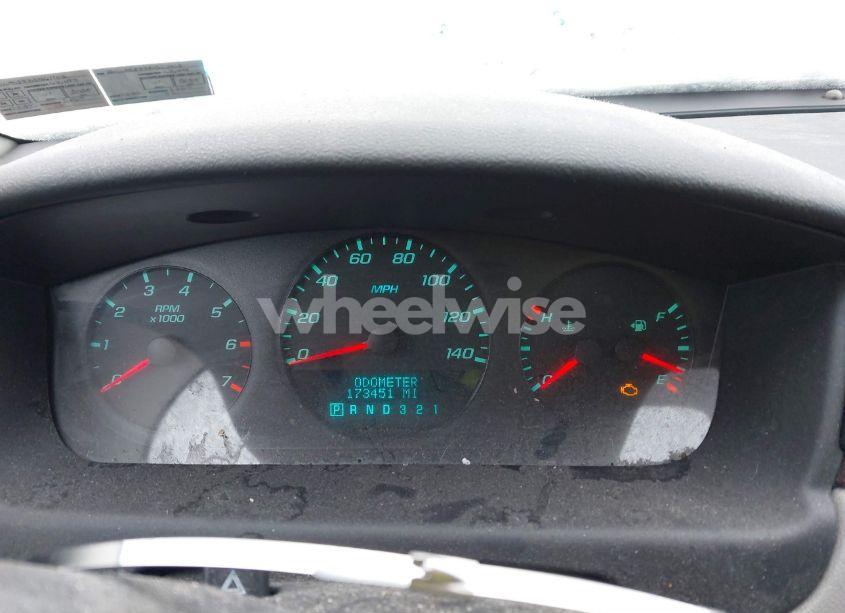 Photo 7 of 2010 Chevrolet Impala LS (VIN 2G1WA5EKXA1261102)