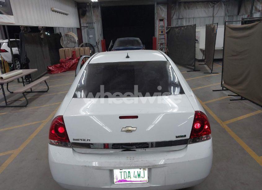 Photo 16 of 2011 Chevrolet Impala LS (VIN 2G1WA5EKXB1135940)