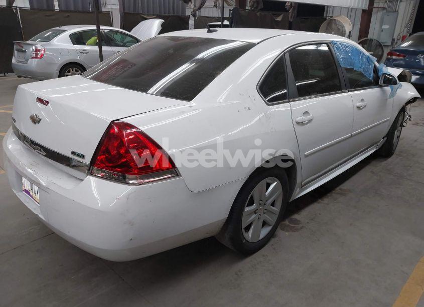 Photo 4 of 2011 Chevrolet Impala LS (VIN 2G1WA5EKXB1135940)