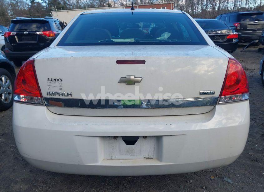 Photo 16 of 2011 Chevrolet Impala LS (VIN 2G1WA5EKXB1173944)