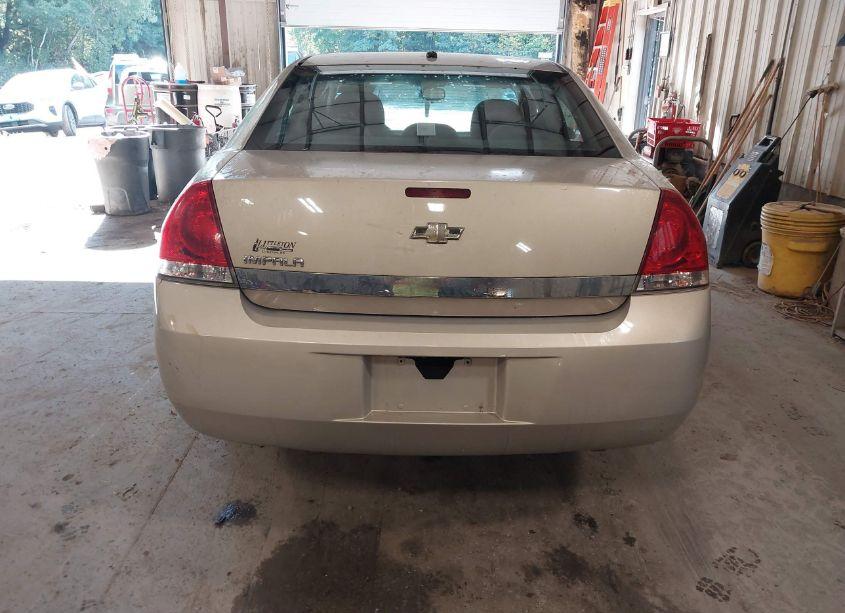 Photo 16 of 2010 Chevrolet Impala LS (VIN 2G1WA5EN1A1103239)