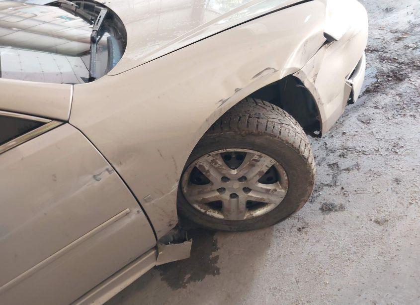 Photo 6 of 2010 Chevrolet Impala LS (VIN 2G1WA5EN1A1103239)