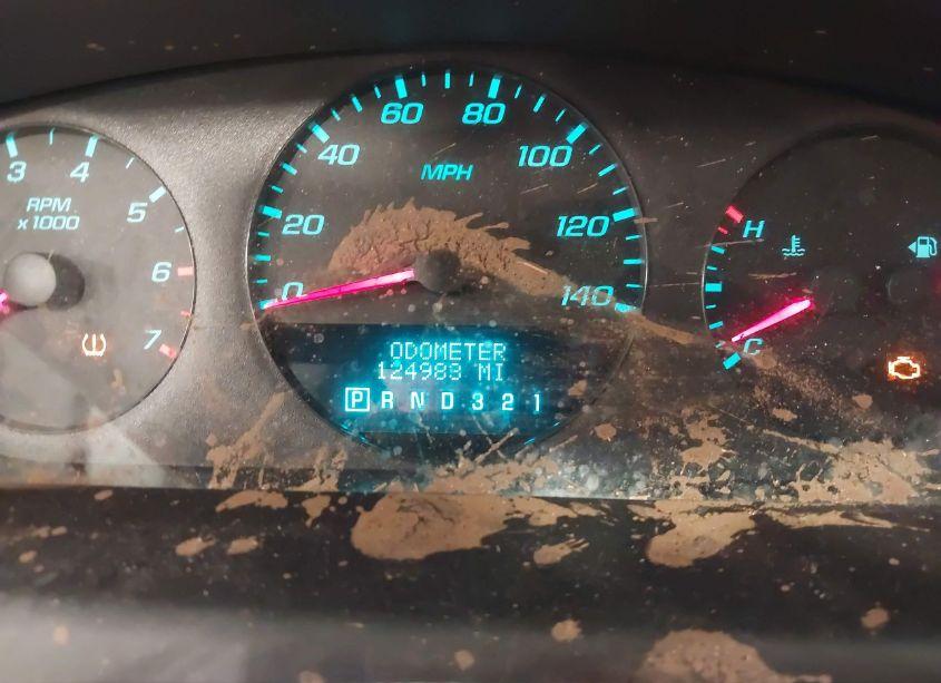 Photo 7 of 2010 Chevrolet Impala LS (VIN 2G1WA5EN1A1103239)