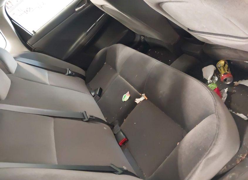 Photo 8 of 2010 Chevrolet Impala LS (VIN 2G1WA5EN1A1103239)