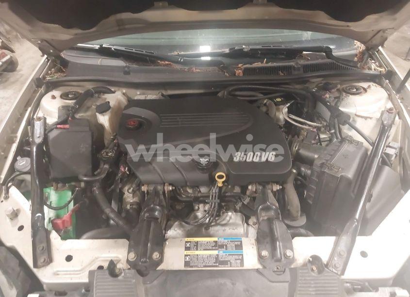 Photo 10 of 2010 Chevrolet Impala LS (VIN 2G1WA5EN1A1148892)