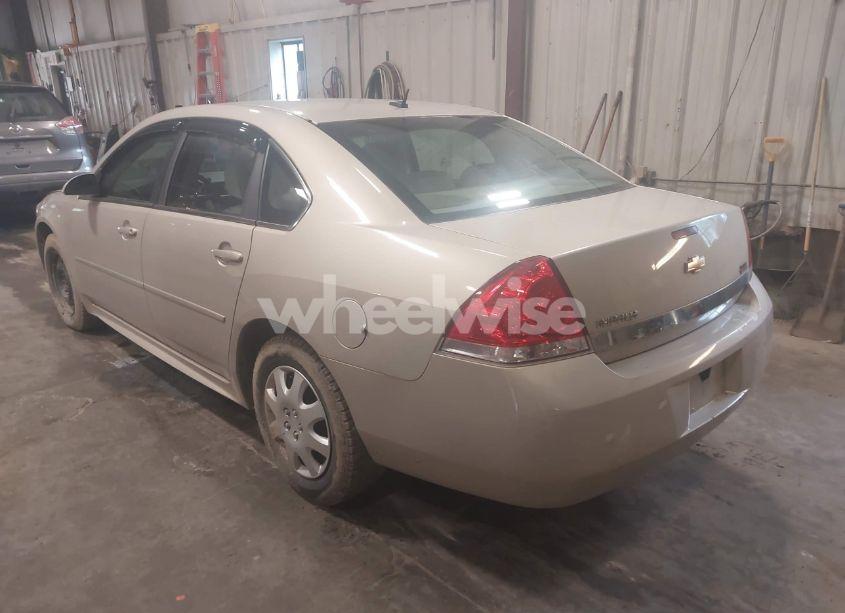 Photo 3 of 2010 Chevrolet Impala LS (VIN 2G1WA5EN1A1148892)