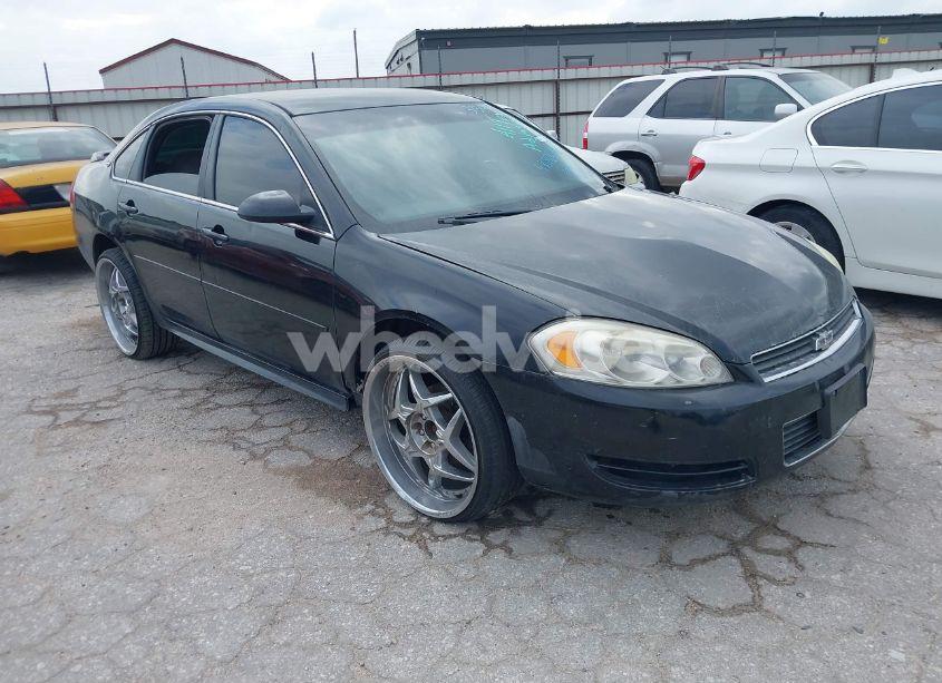 2010 Chevrolet Impala LS (VIN 2G1WA5EN2A1103122) main photo