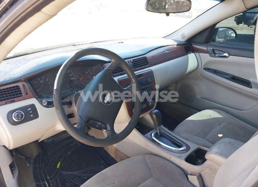 Photo 13 of 2010 Chevrolet Impala LS (VIN 2G1WA5EN2A1103122)