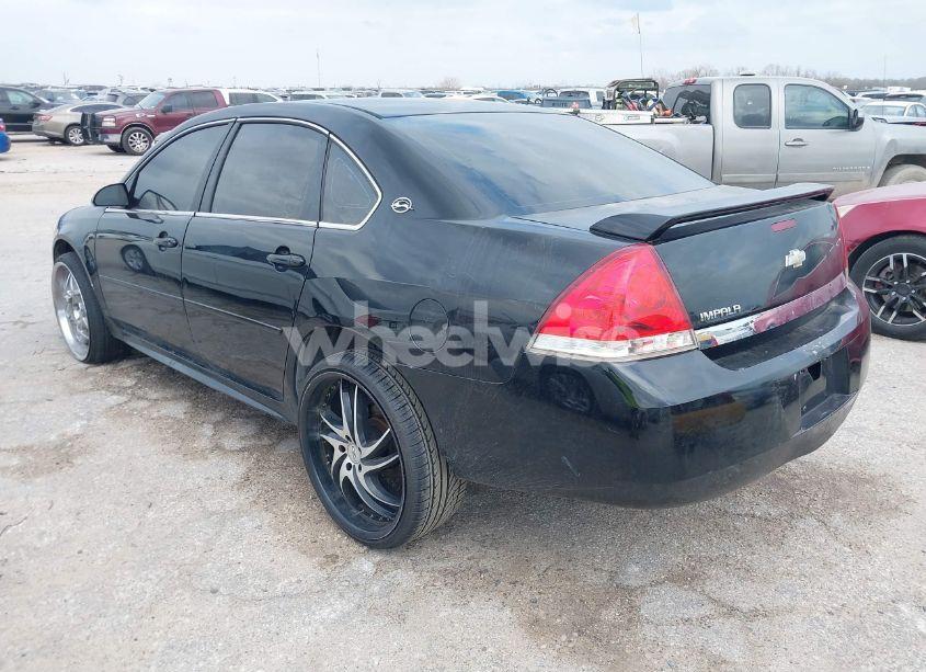 Photo 3 of 2010 Chevrolet Impala LS (VIN 2G1WA5EN2A1103122)